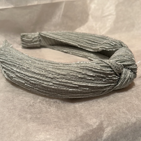 NWT! Anthropologie SUSIE KNOTTED HEADBAND Mint Light Pastel Green - Picture 4 of 5